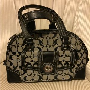 Like new COACH Signature Domed Satchel HandBag
